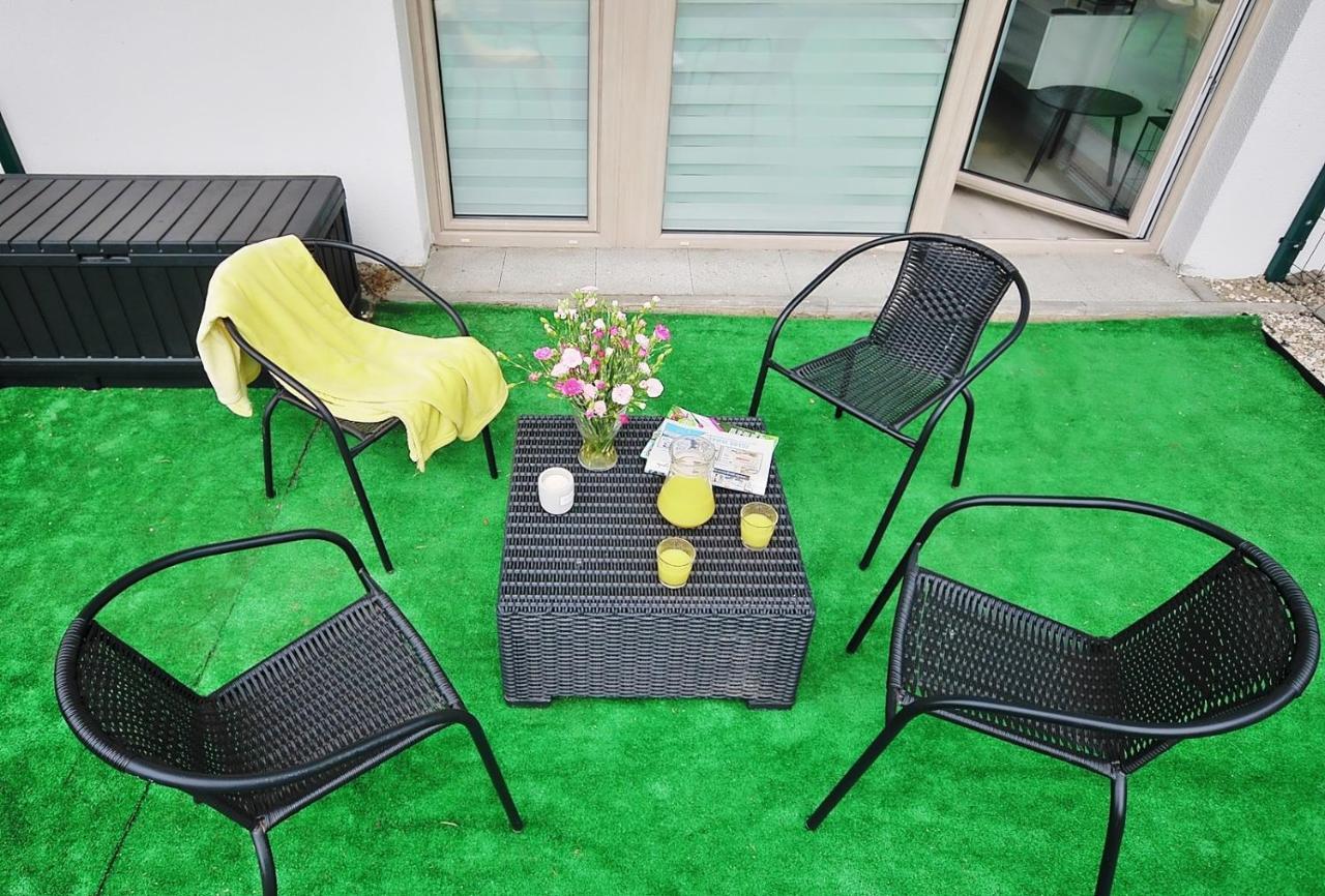 Onholiday Apartamenty Baltycka Колобжег Экстерьер фото